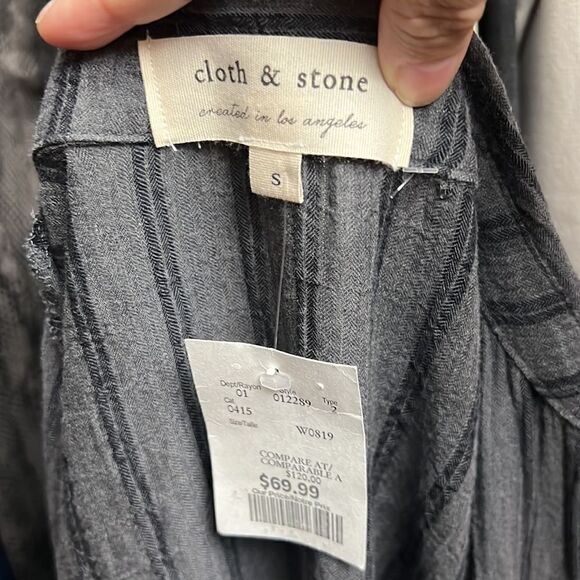 Anthropologie Cloth & Stone Grey Striped Tunic - Picture 6 of 9